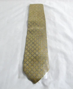 Men's Burberry Gold Tie - Gold Checkered Design Brand New - Fast Shipping! - Picture 1 of 4
