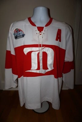Reebok CCM Detroit Red Wings Hockey Jersey Size 48 Zetterberg Fight Strap - Image 1 of 4