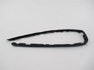 Subaru 2015-2021 parachoques delantero capó sello superior WRX STI 57735VA000... - Imagen 1 de 1
