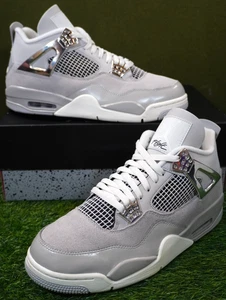 Jordan 4 Retro 'Frozen Moments' (Size 10.5 Men) *Worn Once/VVVNDS/OG All* - Picture 1 of 17