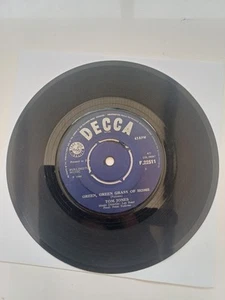 Tom Jones Green Green Grass of Home 7" Vg - Picture 1 of 2