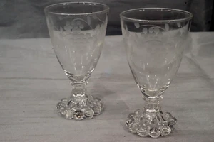 Anchor Hocking Etched Cordial Glasses Vintage Pair - Picture 1 of 5