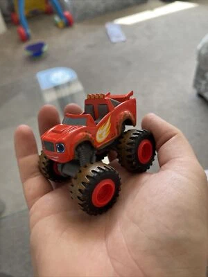 Blaze And The Monster Machines Mud Racin Blaze  Diecast Muddy Racing Vehicle - Image 1 of 4
