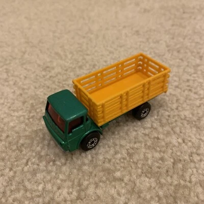 Matchbox Green Cab Dodge 3" Diecast Toy Cattle Truck No.71 Superfast Lesney 1976 - Image 1 of 4