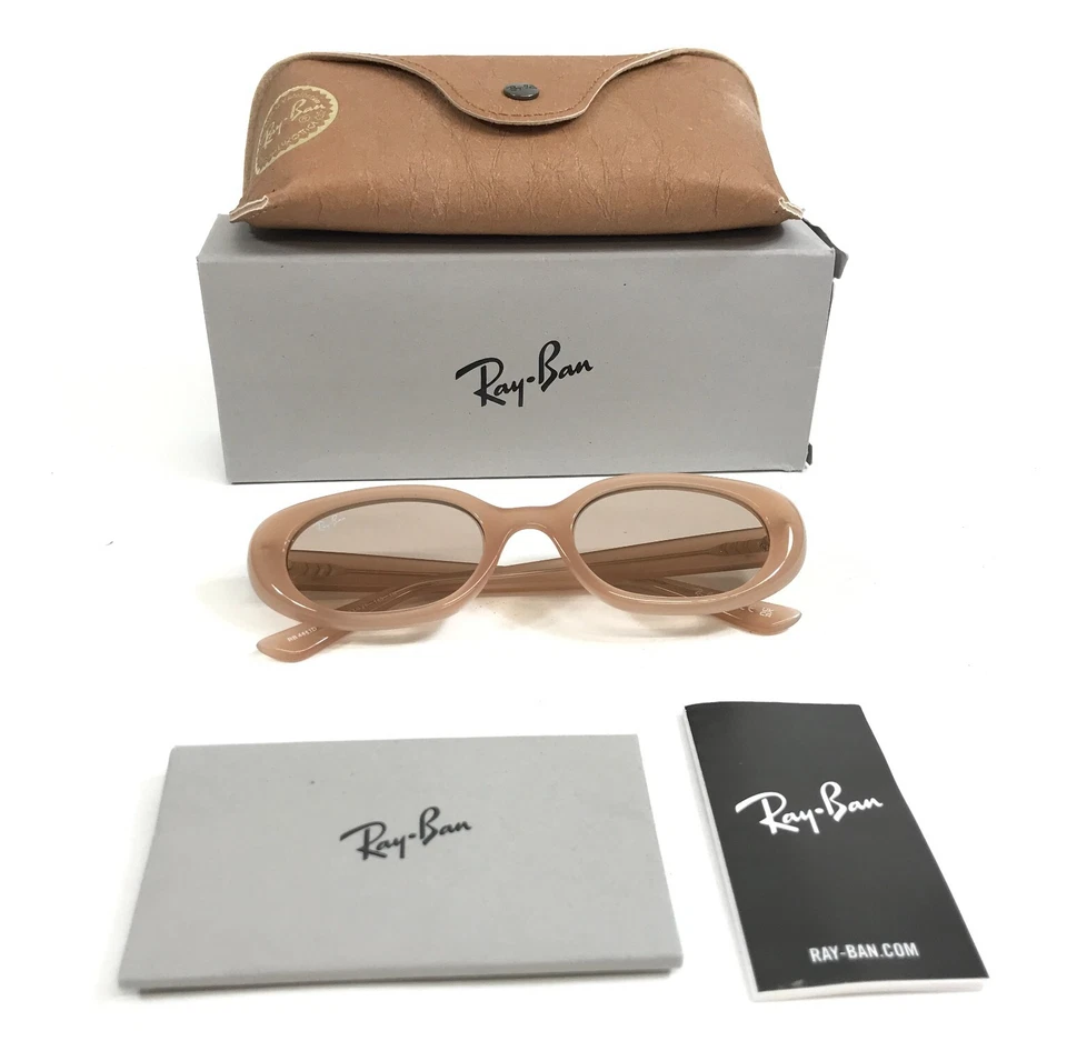 Gafas de sol Ray-Ban RB4441D 678793 monturas ovaladas beige ópalo con lentes marrón claro Foto 1 de 4
