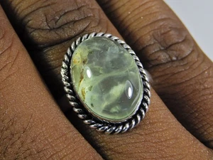 Natural Prehnite 925 Solid Sterling Silver Ring Size US-8.5 Z760 - Picture 1 of 10