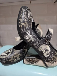 RARE Hot Chocolate Design Mary Jane Gothic Skull Celestial Butterfly Rose Heels - Bild 1 von 13