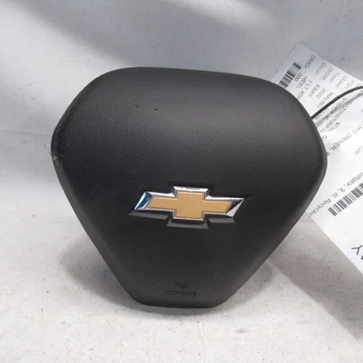 2016 2017 2018 2019 2020 2021 Chevrolet Malibu Wheel Airbag Driver Air Bag OEM - Image 1 of 4