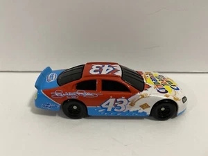 CINNAMON TOAST CRUNCH -  2008 Race Car 43 Richard Petty - Picture 1 of 8