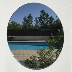 Round / Circle Garden Mirrors - Acrylic Safety Outdoor Mirrors - Picture 1 of 3