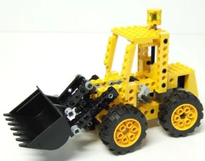 LEGO 8828 Technic Frontlader - Bild 1 von 4