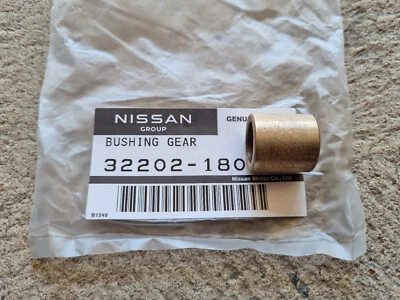Nissan B110 B120 B210 B310 Sunny flywheel pilot bush NEW Datsun 1200 120Y - Image 1 of 2