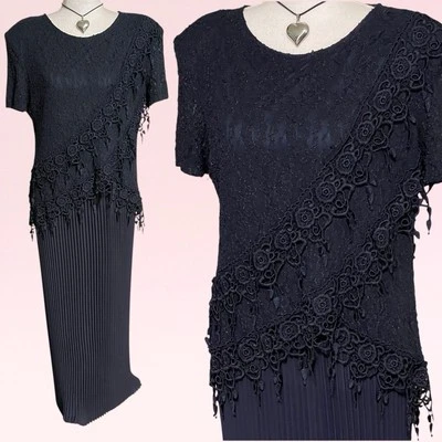 Maxi Vestido Vintage Años 90 Azul Marino Crochet Encaje Caprichoso Gótico Boho Oscuro Formal 18 Foto 1 de 4