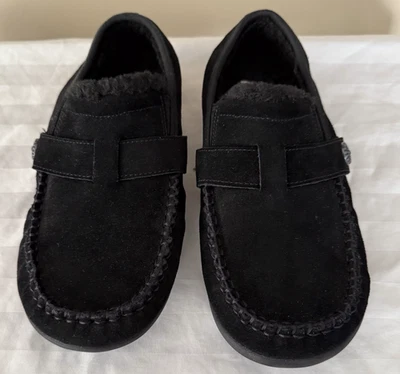 Revitalign SIESTA SPLENDID Black Suede Sherpa Lined Slipons 9.5 B-moccasin style - Image 1 of 4