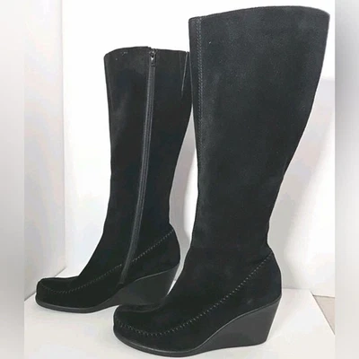 Botas altas redondas Aerosoles Gather negras gamuza tacón de cuña cremallera para mujer talla 11 Foto 1 de 4