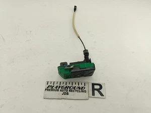 Volvo V70 XC70 Passenger Right Front Door Lock Latch Actuator Fits 2001-2003 01 - Picture 1 of 12