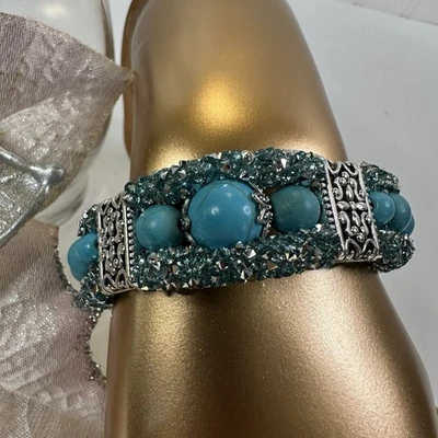 Pulsera vintage de cuentas y cristal turquesa con paneles de filigrana tono plata Foto 1 de 4