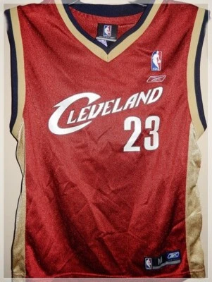 CAMISETA CLEVELAND CAVALIERS - Lebron James 23 Foto 1 de 2