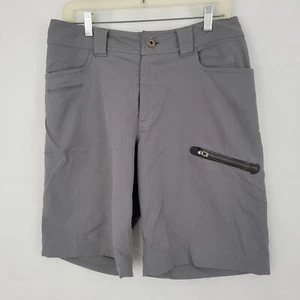LULULEMON Mens Shorts Sz 32 Commute Cadence GRAY Pinstripe Athleisure City FLAW - Picture 1 of 12