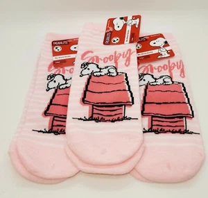 BRAND NEW Lot Of 3 Peanuts Snoopy Pink Women's No-Show Socks Fits Shoe Sz 4-10 - Picture 1 of 3