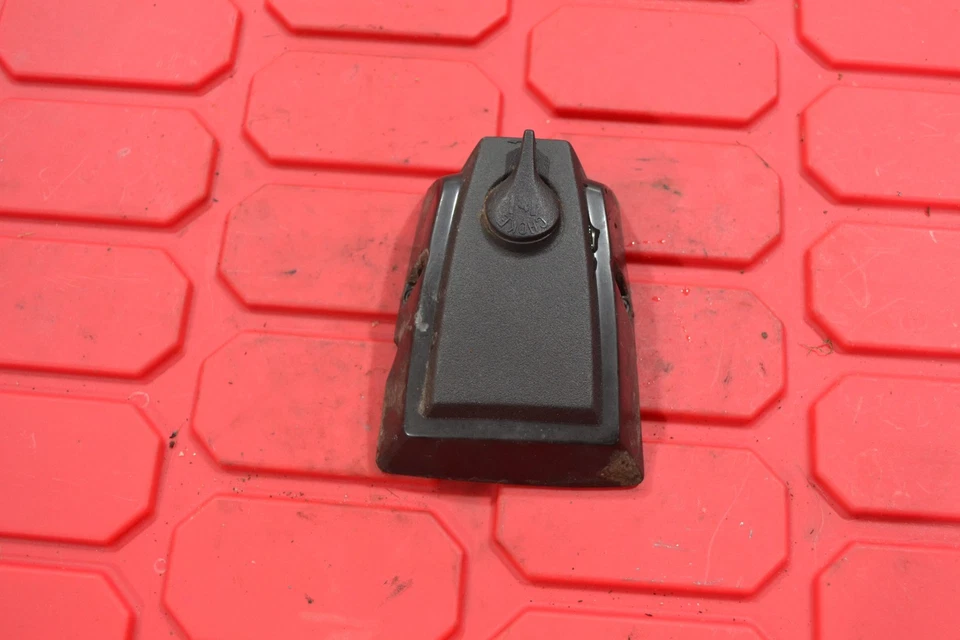 Cubierta de filtro de aire para motosierra Craftsman 358.357181 OEM 025676 Foto 1 de 4