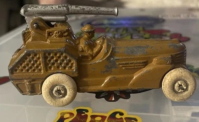 BARCLAY MANOIL - JUGUETE DE LA PRIMERA GUERRA MUNDIAL CIRCA 1930 VEHÍCULO MONTADO EN PISTOLA, 4" DE LARGO Foto 1 de 4