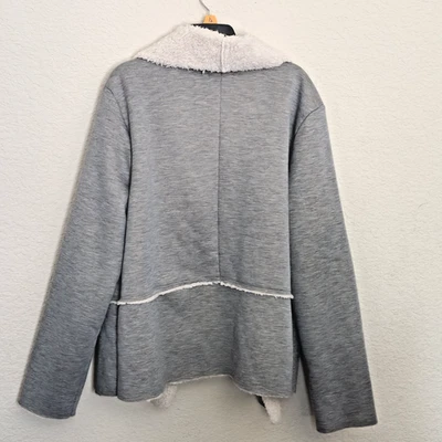 Caslon Women Size XL Gray white Fleece open Front Jacket Cardigan Grey sweater - Image 1 of 4