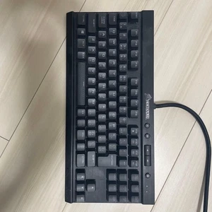 Corsair K65 RAPIDFIRE CherryMX Speed RGB Compact Gaming Keyboard Used - Picture 1 of 3