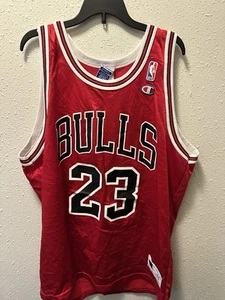 Vintage Michael Jordan #23 Chicago Bulls Champion Authentic NBA Jersey Size 44 - Picture 1 of 16