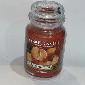 Yankee Candle Berry Tangerine Candle 22 oz 2nd Series White Letter Jar RETIRED - Bild 1 von 6