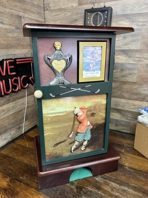 Gabinete Powell GOLF Motivo Acento con Agujero de Poner Incorporado Divertida Mesa Auxiliar Foto 1 de 4