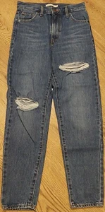 Levi's ripped denim high waisted "mom jeans" blue W26 L29 - Picture 1 of 5