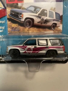 Johnny Lightning America’s Finest Chevrolet Police Tahoe Silver Diecast 1:64 - Picture 1 of 5