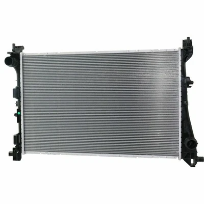 Radiador L4 1.4L (13513) compatível com 2014 2015 2016 2017 Fiat 500L - Imagem 1 de 2