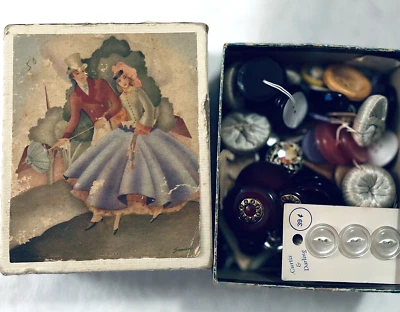 Buttons 1 Lb. MOP Plastic Covered La Mode Curtis Courting Couple Box Crafting - Image 1 of 4