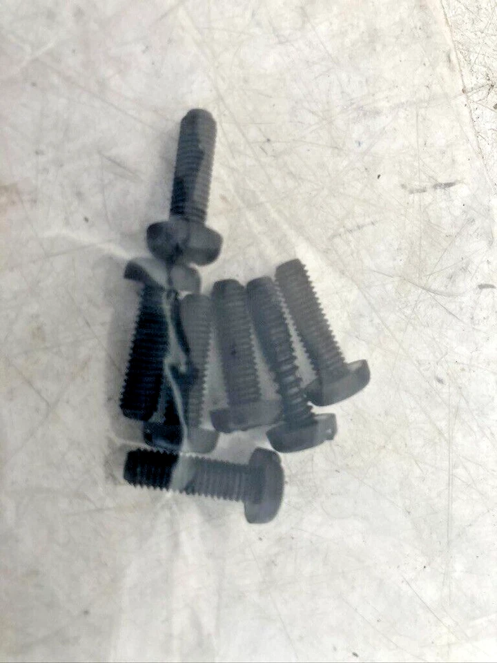 Болты ветрового стекла Triumph 900 Sprint EX (1997-99) - Изображение 1 из 1