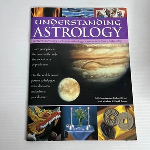 Understanding Astrology by Sally Morningstar Richard Craze Magazine - Picture 1 of 7