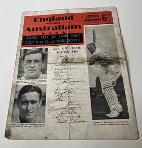 England v Australien - 3. Test - 1948 - Manchester - Cricket - Don Bradman (84) - Bild 1 von 3