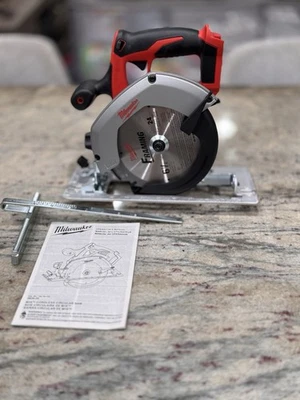 Milwaukee 2630-20 M18 18-Volt Lithium-Ion Cordless Circular Saw, 6-1/2 In. - Image 1 of 4