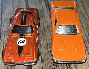 2007 64' Chevy Corvette Sting Ray Collectible 1/64 Scale Diecast Model Lot of 2 - Picture 1 of 10