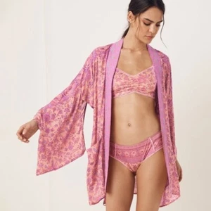 Spell and Gypsy Collective Designs Folk Song Short Robe Pink Size M / L - Picture 1 of 9