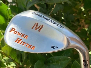 Cuña Momentus Golf Power Hitter 60° eje de acero para diestros 36 1/2 pulgadas - Imagen 1 de 6
