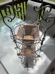 2-Tier Wrought Iron Kitchen Wicker Baskets Fruit Veggie Plant Display - Picture 1 of 19