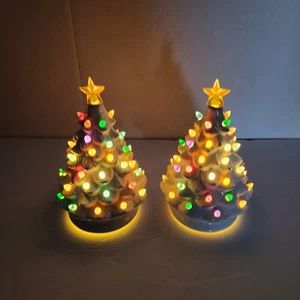 2 Winter Lane 8.5” LIGHTED MUSICAL XMAS TREE White Ceramic NEW Christmas - Picture 1 of 7