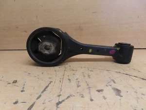 2022 Suzuki Vitara MK4 SZ-T MHEV 1.4 Petrol - Lower Gearbox Mount (B78) - Picture 1 of 2