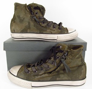 converse with zippers