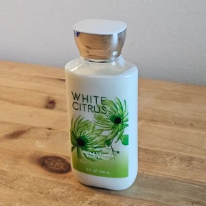 Bath and Body Works "WHITE CITRUS "SHEA & VITAMIN E Body Lotion 8 OZ. - Picture 1 of 4