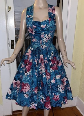 Vestido De Colección Años 50 Sun Fashions Hawaii Pinup VLV Tiki Hibisco Hawaiano Solero XS Foto 1 de 4