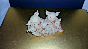 Vintage German Pig Fairing with Piglet and Crib & Pigs From Leonardo Collection - Picture 1 of 14