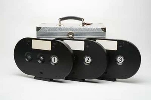 Bolex set of 3 400ft 16mm film magazines in custom fitted Bolex case, Very clean - Picture 1 of 12